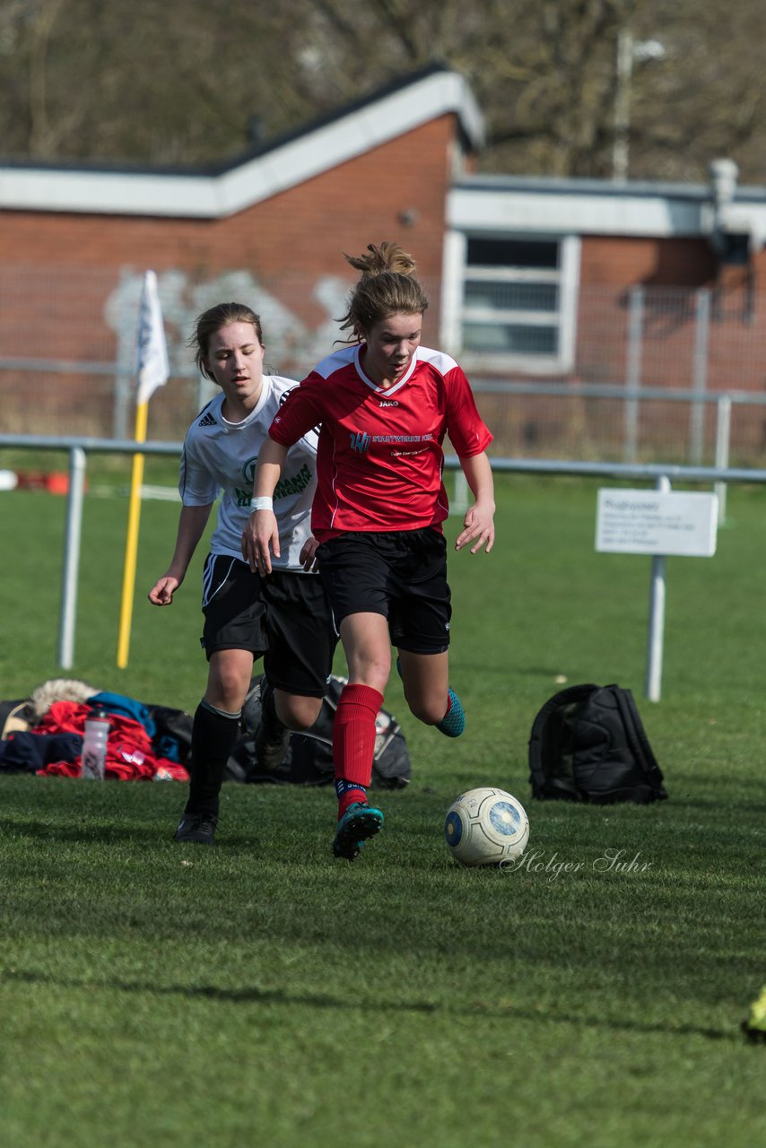 Bild 104 - C-Juniorinnen Kieler MTV -  MTSV POlympia Neumuenster : Ergebnis: 1:0